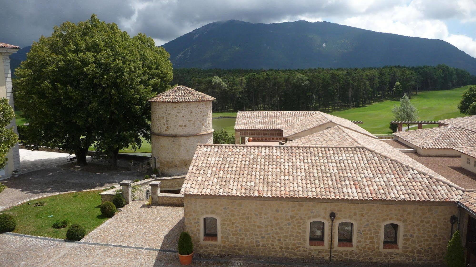 Chateau Et Golf De Taulane La Martre Exterior foto